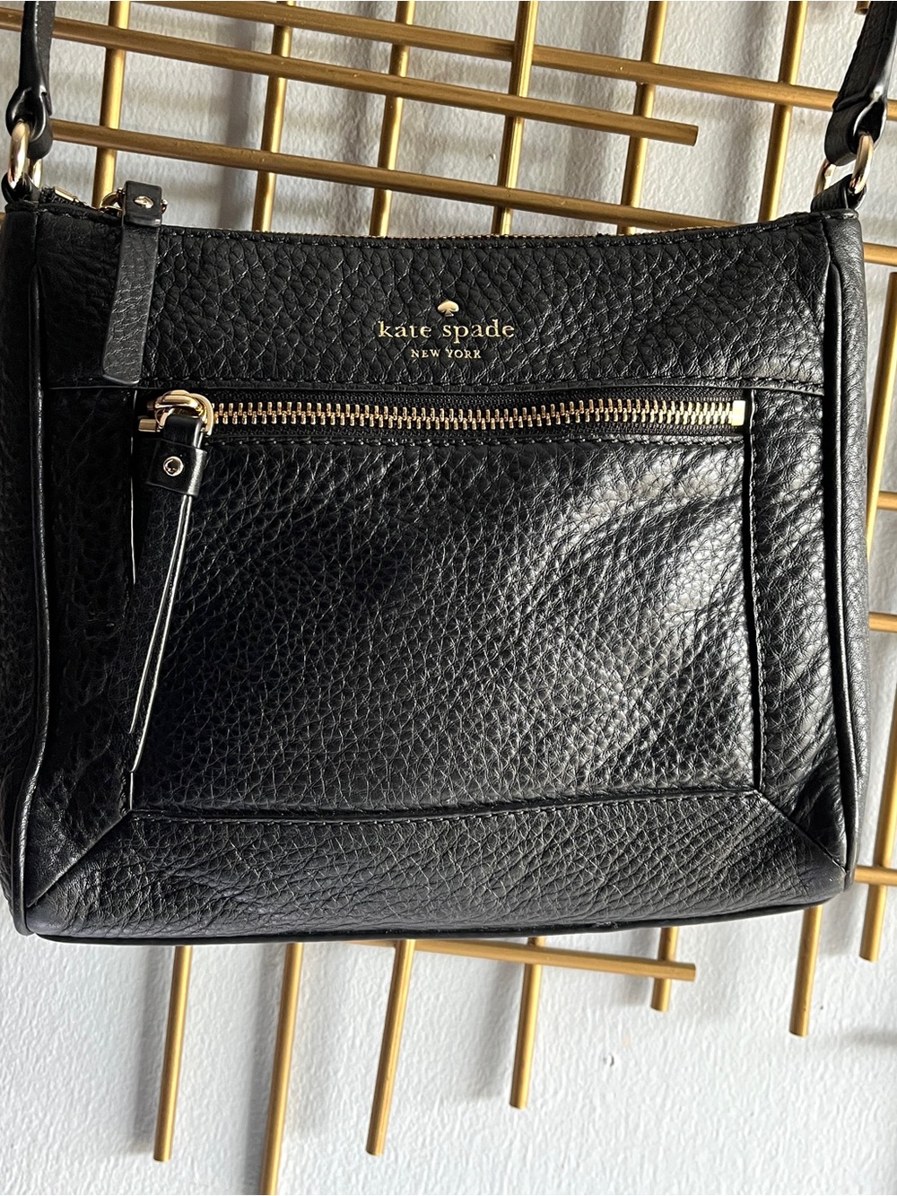 Kate Spade Black Pebbled Leather Crossbody Bag Leather Tassels Goldtone Zippers